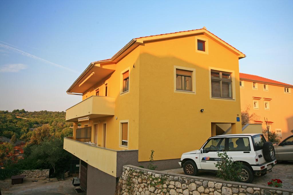 Apartment Julijana Krk Town Extérieur photo